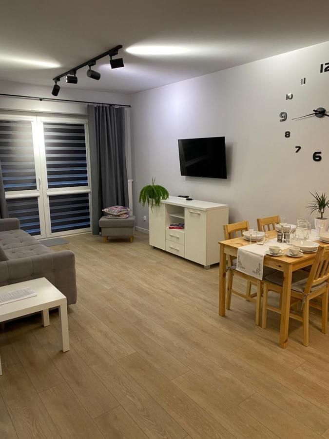 Apartament Bieszczadzkie Widoki Ustrzyki Dolne Exterior photo