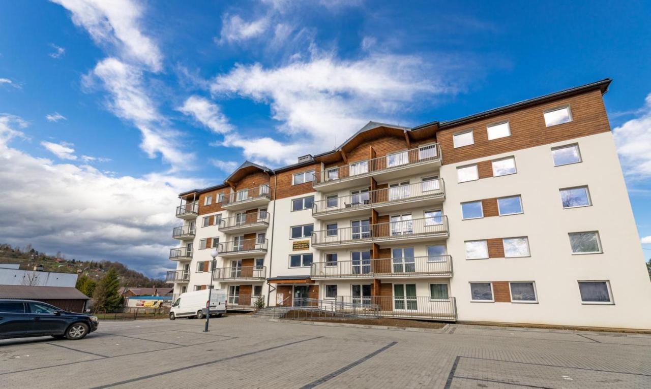 Apartament Bieszczadzkie Widoki Ustrzyki Dolne Exterior photo